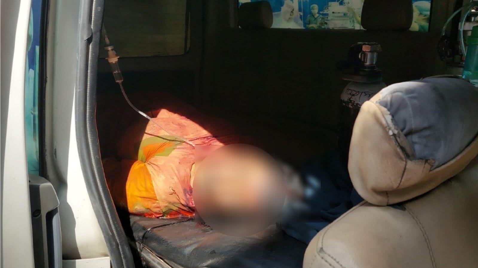 চান্দিনায় সৎ মাকে কু’পি’য়ে হ’ত্যা, পলাতক সৎ ছেলে শাহিন মুন্সি