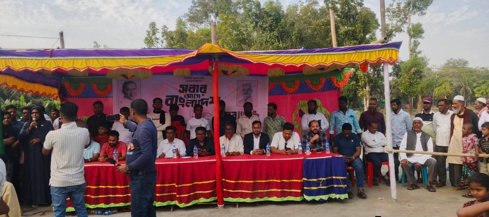 সুবর্ণচর উপজেলার ২নং চরবাটা ইউনিয়নে ধানের শীষের পক্ষে নির্বাচনী এক মহিলা সমাবেশ অনুষ্ঠিত হয়েছে 